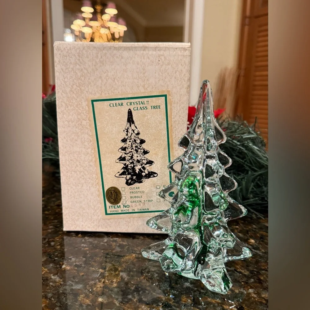 Vintage Price Products Crystal Clear Glass /Green Stripe Christmas Tree 6